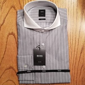 Hugo Boss Sanders slim fit shirt size 15.5